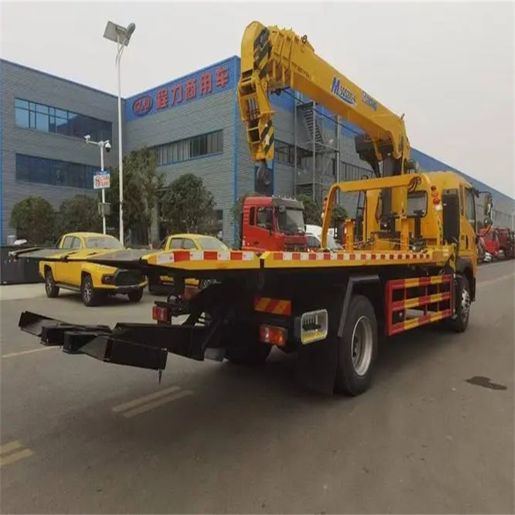 道孚附近小随车吊出租电话，轻松解决搬运烦恼