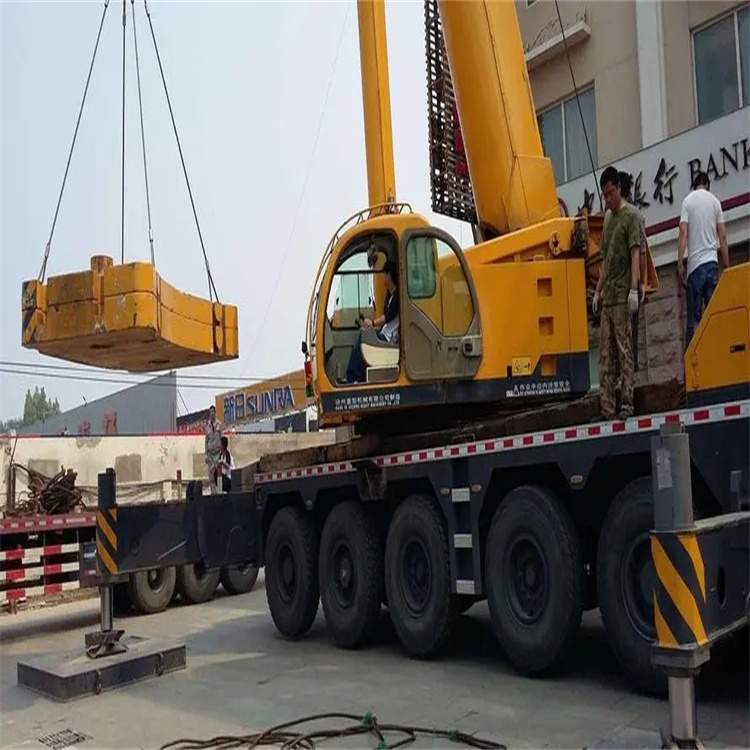 道孚吊车怎么吊玻璃